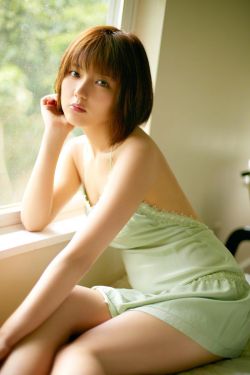 男生把坤坤放女生定眼里云开